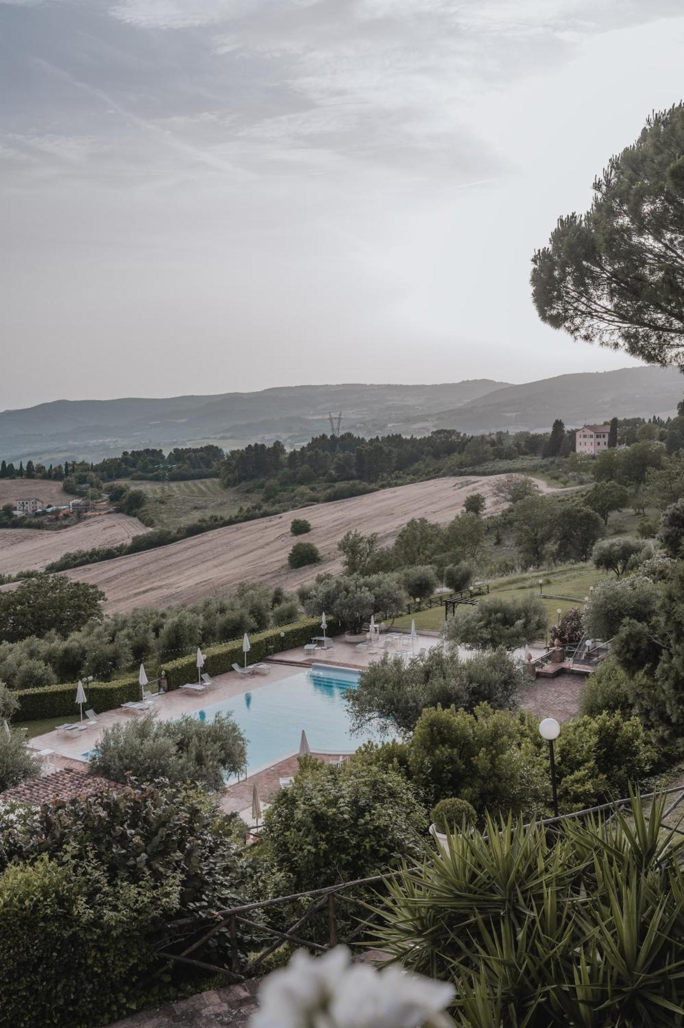 Hotel Bramante Todi Exterior photo