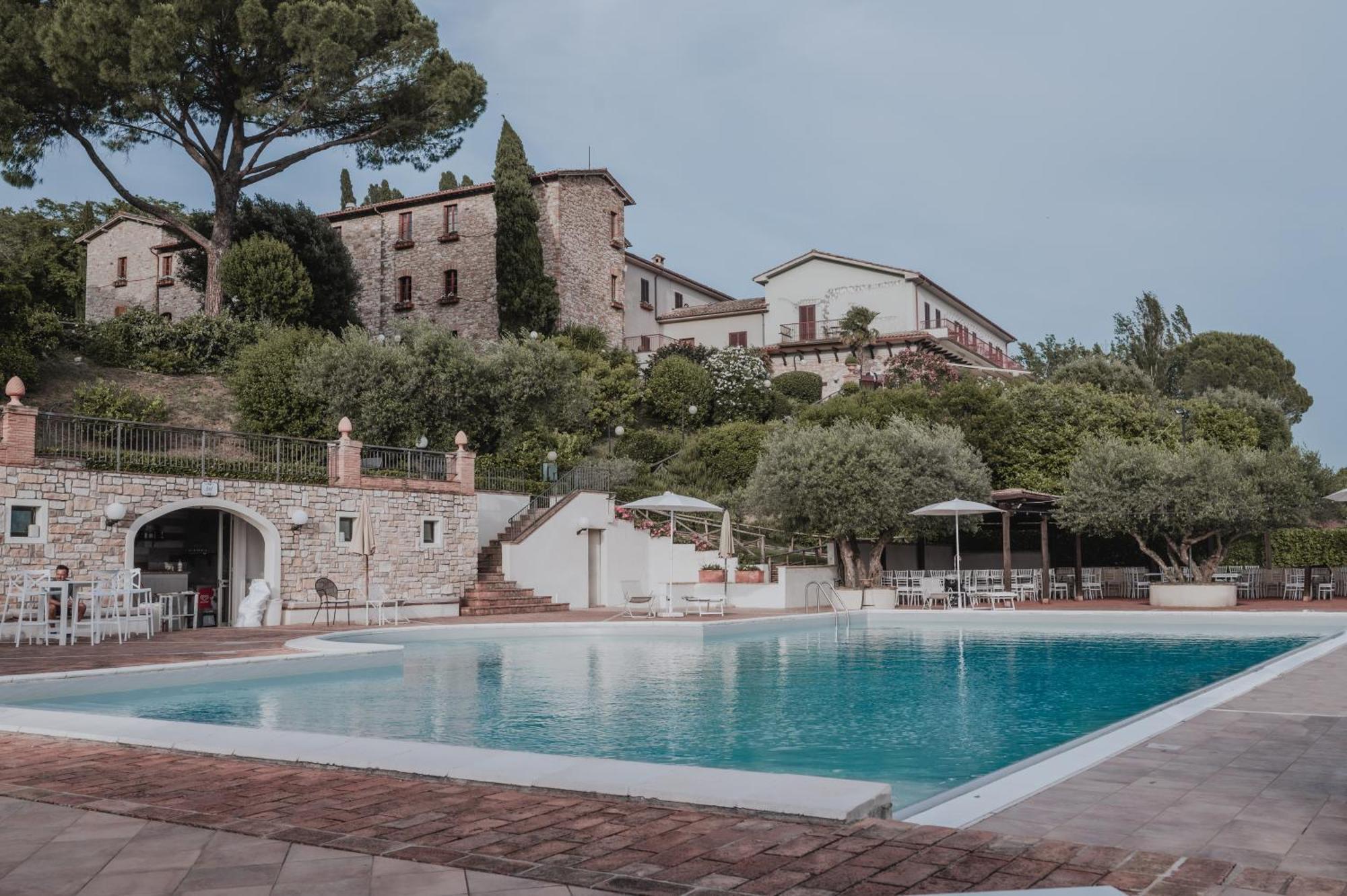 Hotel Bramante Todi Exterior photo